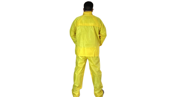 06 - Traje de Lluvia Storm Pampero